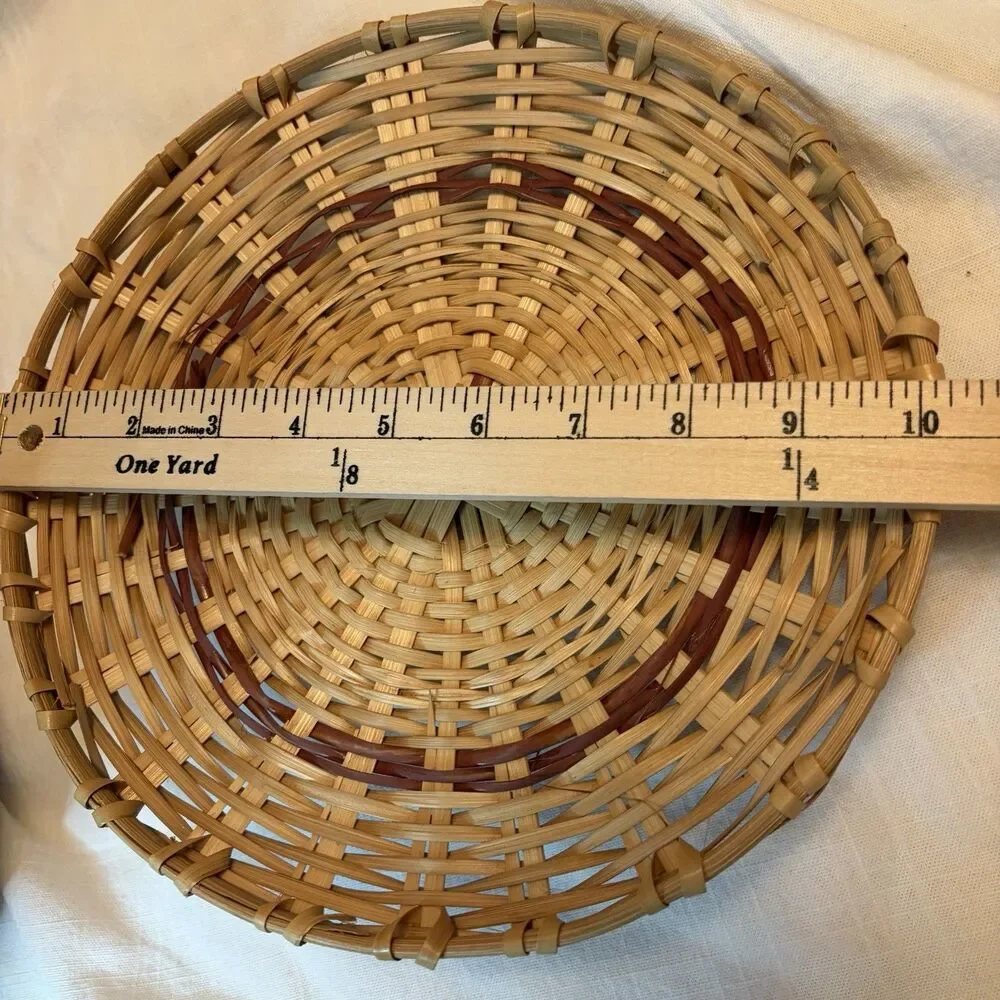 Vintage Hand Woven Wicker Basket With Fitted Lid Top Handle 11” x 14”